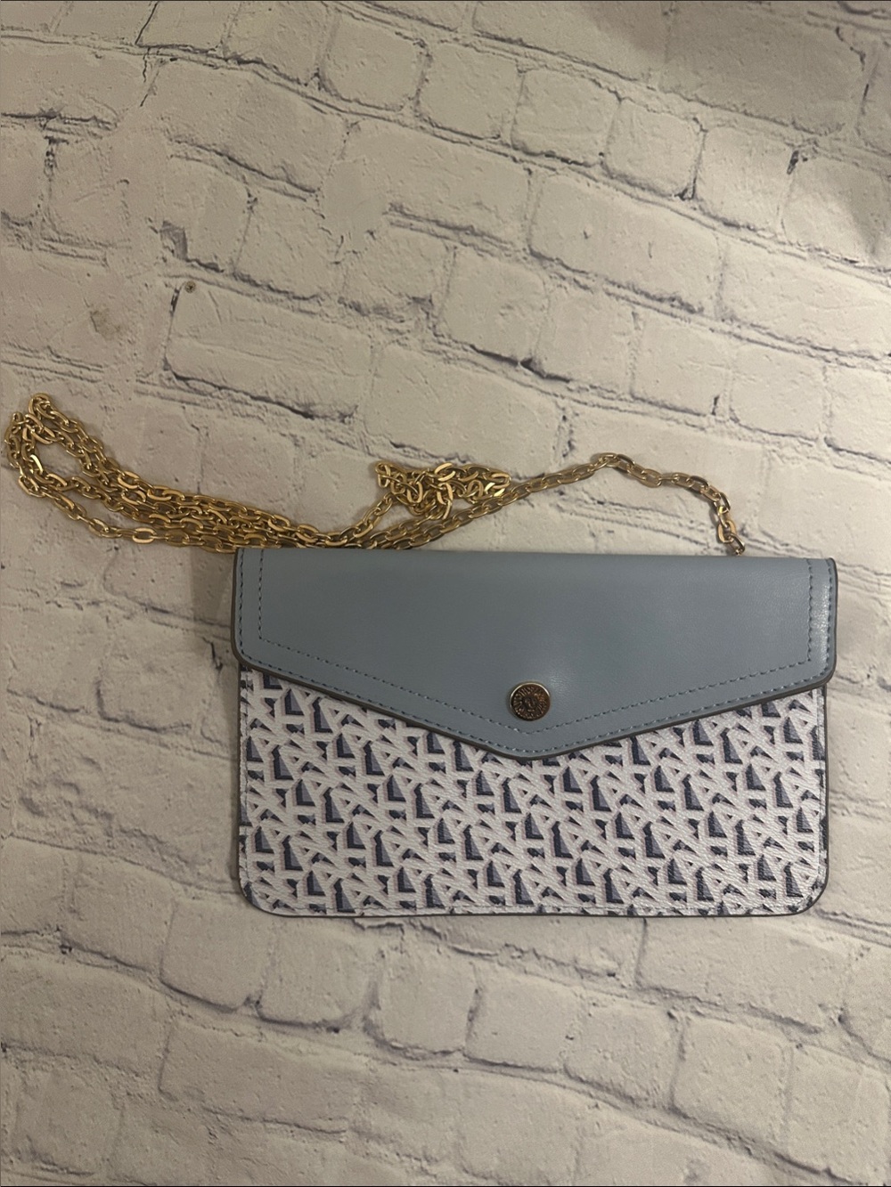 Anne Klein Light Blue Patterned Envelope Crossbody/ Shoulder bag w Gold Chain